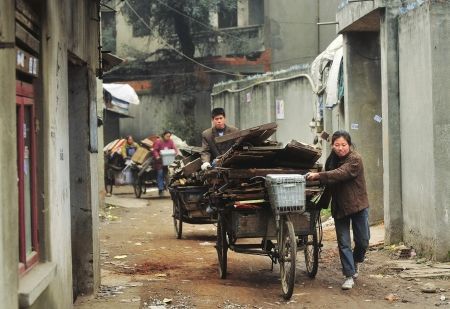 成都拆遷事件引發(fā)關(guān)注熱議