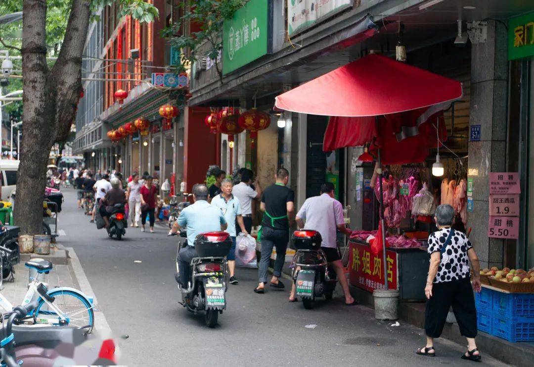 紐約隱秘小巷特色小店魅力之旅，疫情新篇章下的獨特魅力與最新信息表