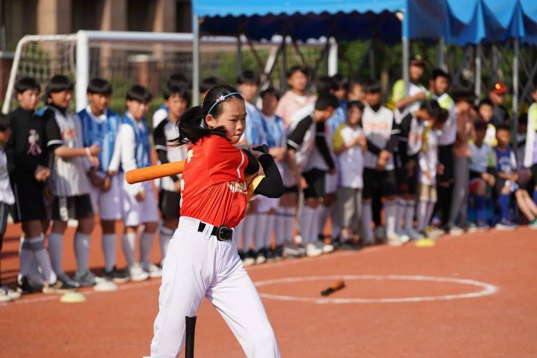 2024年度小學(xué)生科技新星閃耀未來(lái)，獲獎(jiǎng)高科技產(chǎn)品揭秘